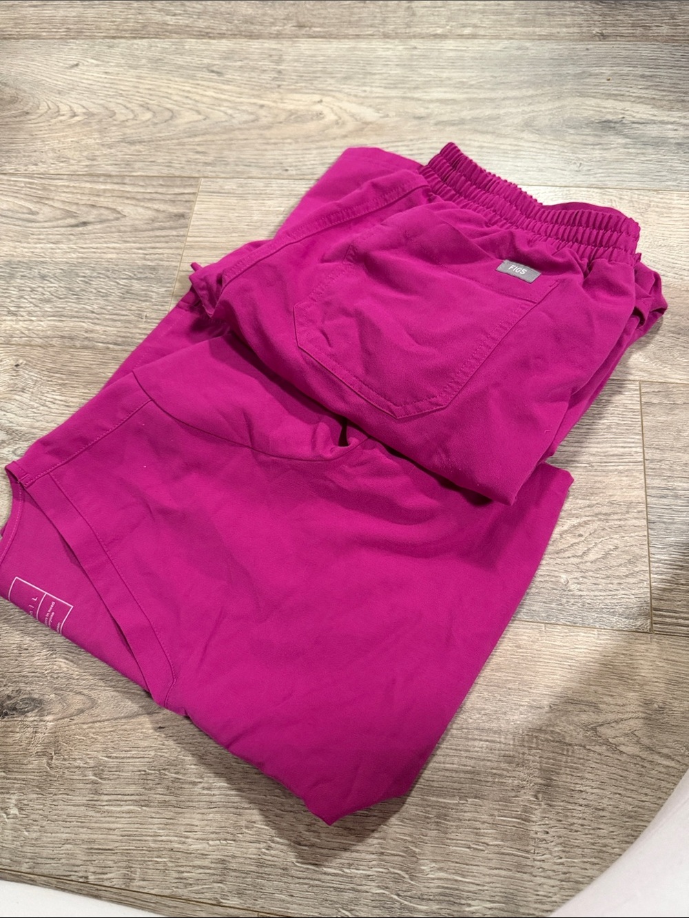 Figs Scrub Top & Pant Set